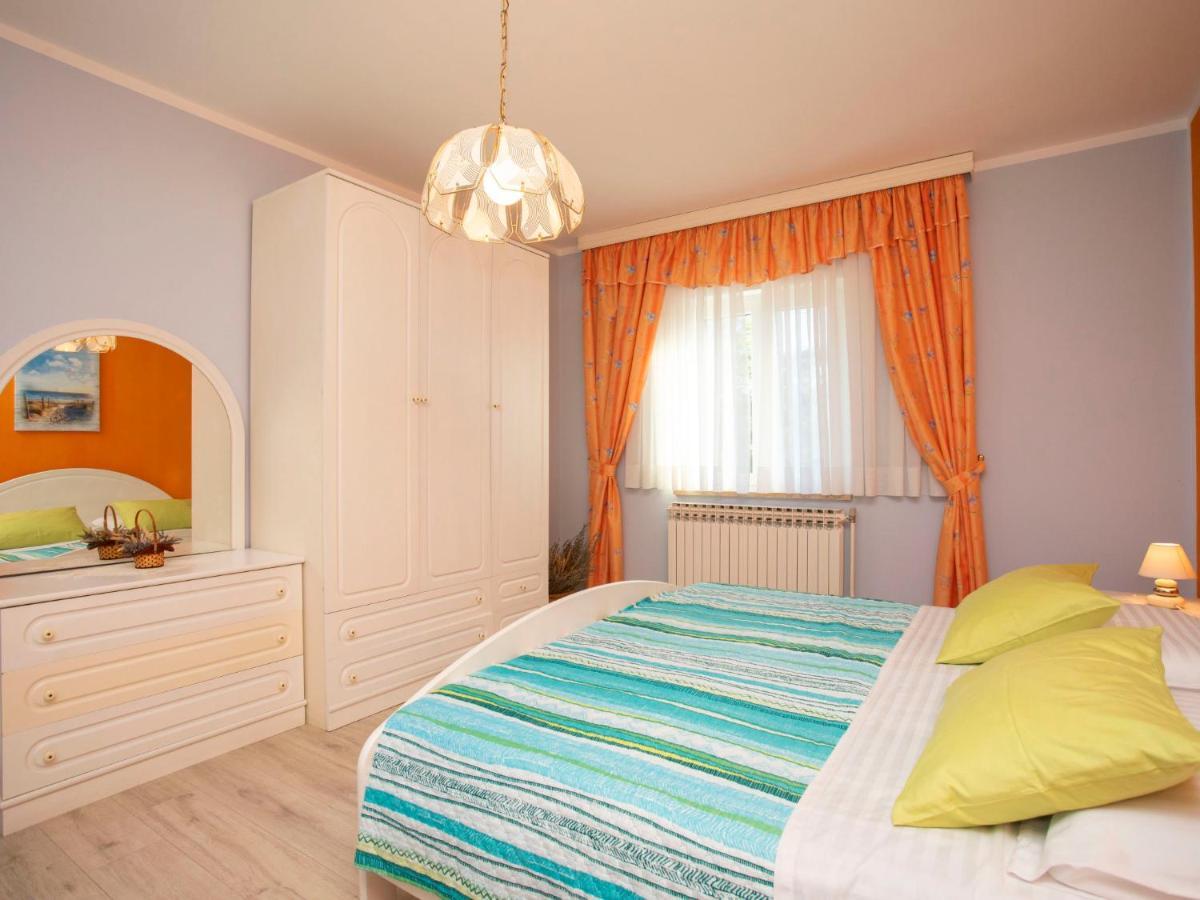 Apartment Olivia By Interhome Pićan المظهر الخارجي الصورة
