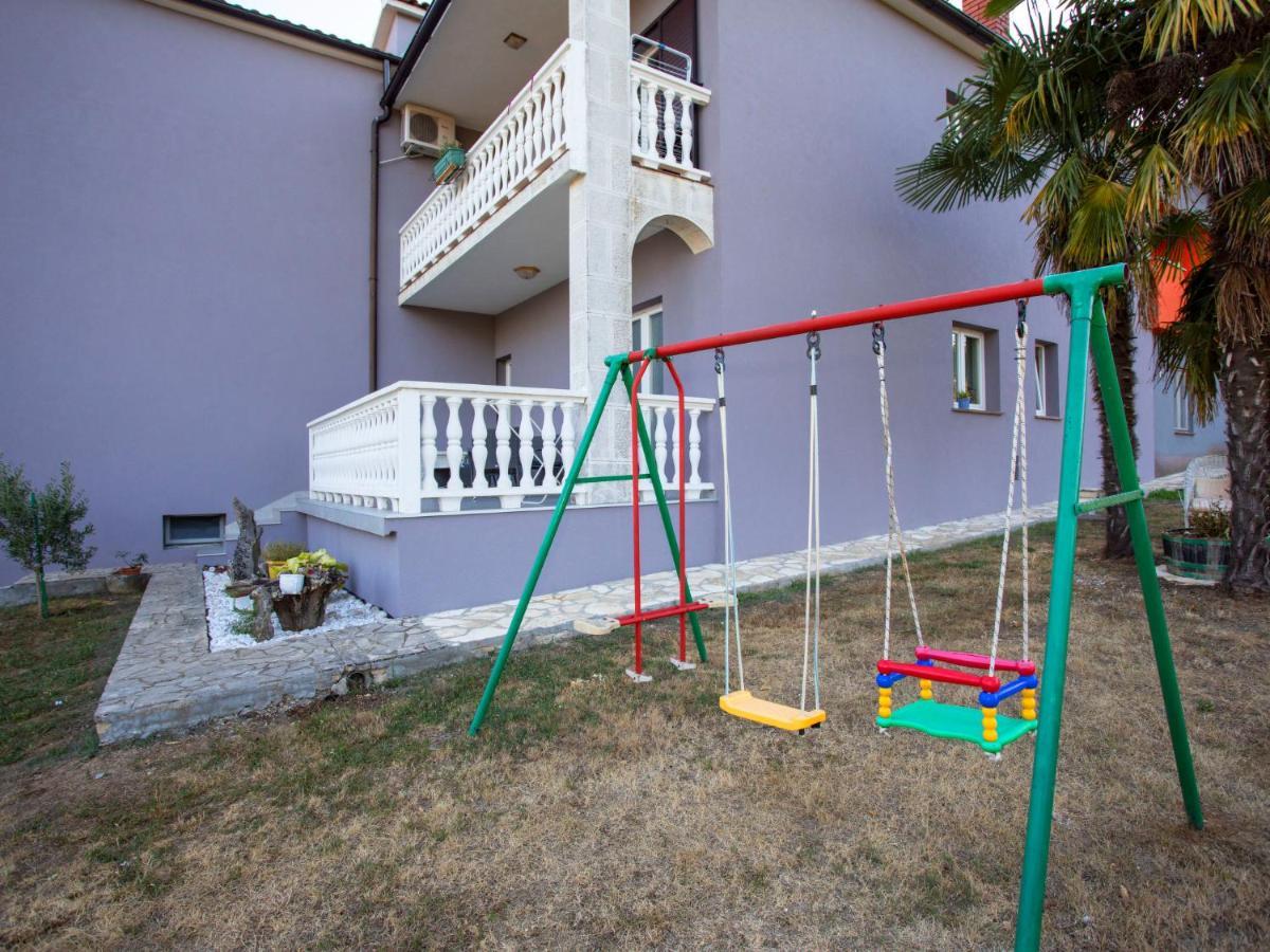 Apartment Olivia By Interhome Pićan المظهر الخارجي الصورة
